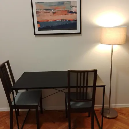 Apartament Tomula 127 *